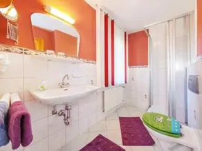 Haus in der Loferau - Bathroom