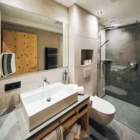 Ferienresidenz Raich - Appartements mit Sky Wellness und Garten - Badeværelse