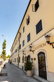 Hotel Klastrom - View from room