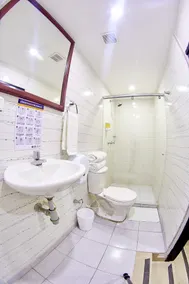 Hotel Colonial Internacional - Bathroom