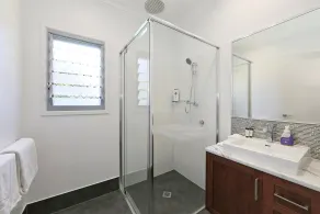 12th Tee BnB - Bathroom