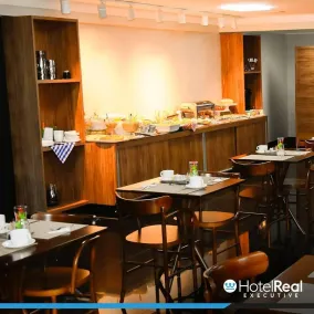 Hotel Real Executive - Restaurante