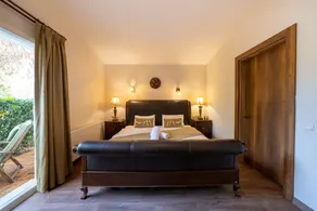 Bir Dem Urla - Habitación