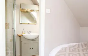 Poundgate Park Cottage - Bathroom