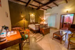 Mahua Vann Pench - Room