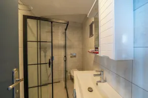Halikarya Hotel & Restaurant Beach - Bathroom