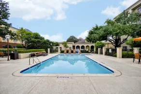 Courtyard Dallas Medical Market Center - Piscine