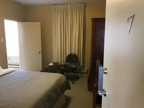 Bond Guest House - Room