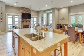 Boat Dock & Stunning Views: Lake Martin Retreat! - Innenbereich