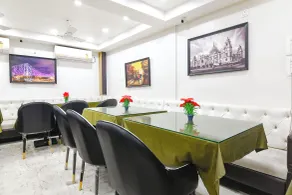FabHotel Continental - Restaurant