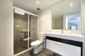 Astra Apartments - Paramatta - Bad