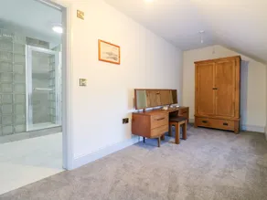 Mill View Duplex - Bathroom