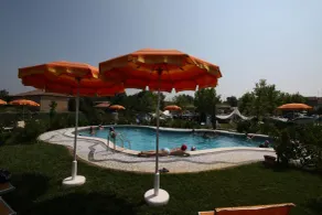 Lucciole nella nebbia - Piscina