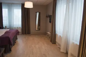 Best Western Plus Park Airport Hotel - Room