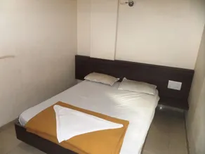 Hotel Cosmo Lodging - Room