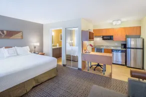 TownePlace Suites by Marriott Seattle Everett/Mukilteo - Chambre