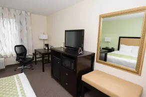 Hope Hotel and Richard C. Holbrooke Conference Center - Chambre