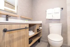 Sandman Hotel Castlegar - Salle de bain