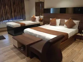 Hotel 4 Point  - Værelse