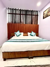Super Collection O Hotel Star Inn Near By Hindon Airforce Mohan Nagar Ghaziabad - Room