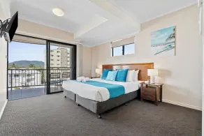 Cityville Apartments & Motel - Room