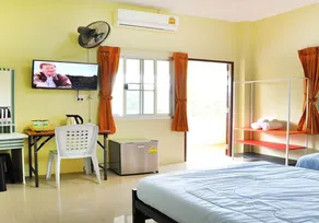 Akantuka Homestay - Room