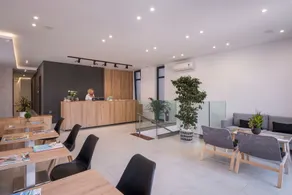 Central City Hotel - Resepsjon
