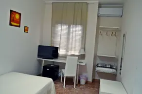 Bed & Breakfast Fontanarossa Airport -Private Parking- - Rum