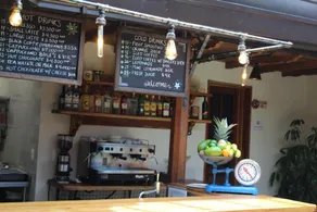 The Cranky Croc Hostel - Restaurant