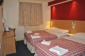 Carlton Hotel - Chambre