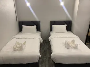 Life Hotel Rongkhun - White Temple Chiangrai - Room