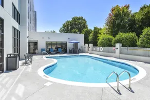 Hampton Inn & Suites Burlington, NC - Piscine