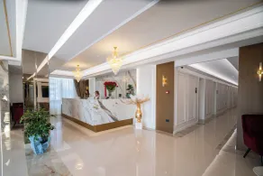 Holiday Hotel - Reception