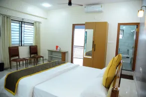 Aldur Residency - Chambre