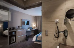 Hôtel La Charpinière Saint-Galmier (France) - Chambre