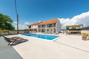Villa Milemare ZadarVillas - Pool