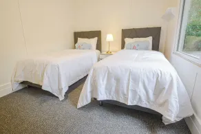 StayAU Alpine Retreat Family FALLS CREEK - Zimmer