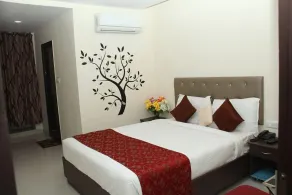 Collection O Lotus Grand - Room