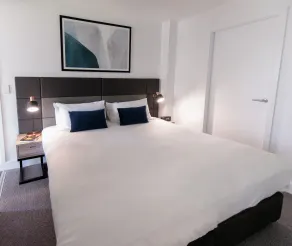 Oaks Glenelg Plaza Pier Suites - Room