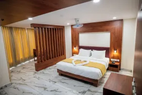 Hotel The Pearl Shine - Room
