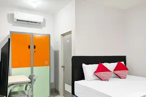 Hotel O Kbr Home - Room