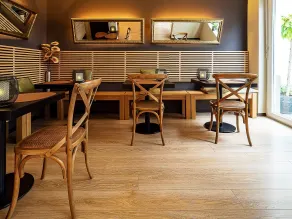 MY PLACE Hotel - Restaurant