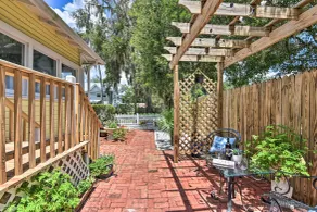 Historic Green Cove Springs Home - Walk to Coast! - Interiør