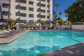 Four Points by Sheraton Los Angeles Westside - Pool