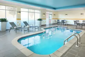 Fairfield by Marriott Inn & Suites Knoxville Turkey Creek - Piscine
