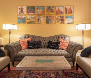 The Kendall Hotel at the Engine 7 Firehouse - Salon du hall
