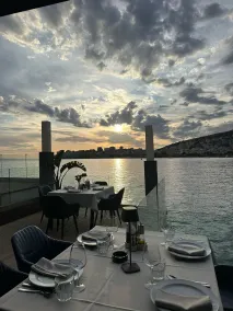 Demi Hotel - Restaurant