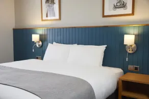 Holmfield Arms by Greene King Inns - Room