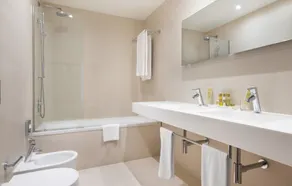 Eurostars Mar de Vigo - Bathroom