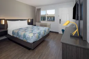 Motel 6-Fontana, CA - Chambre